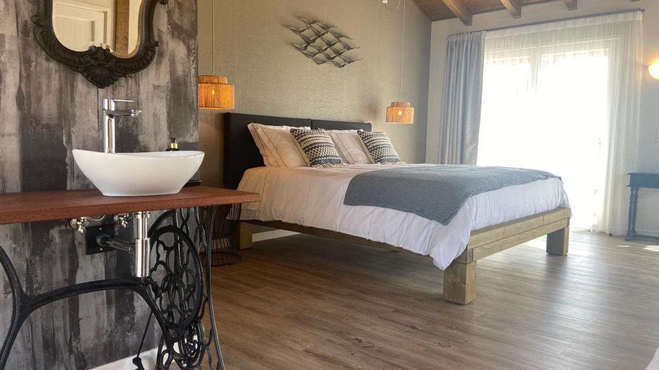 Sussurros Do Monte Bed & Breakfast Алжезур Екстериор снимка